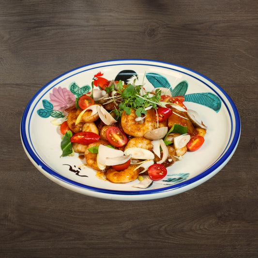 Tom Yum Tomato Prawn with Tomato & Straw Mushroom