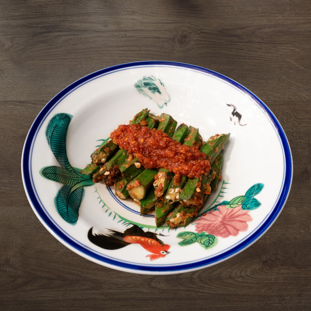 Steamed Okra with Chili Garlic Dried Shrimp Sauce