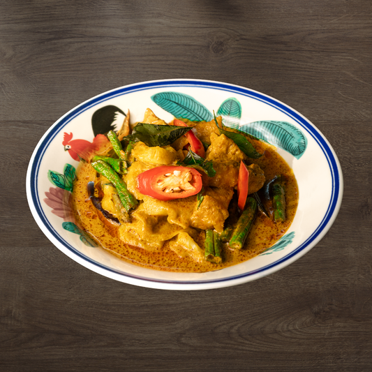 Vegetable Curry with Tofu Puff